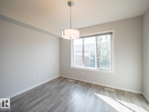 2211 16 Avenue Nw, Edmonton, AB 