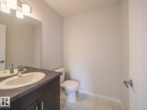 2211 16 Avenue Nw, Edmonton, AB 