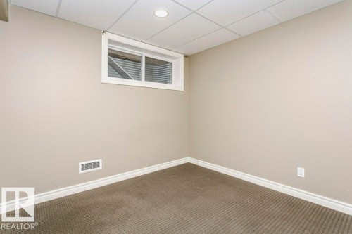 8018 3 Avenue Sw, Edmonton, AB 