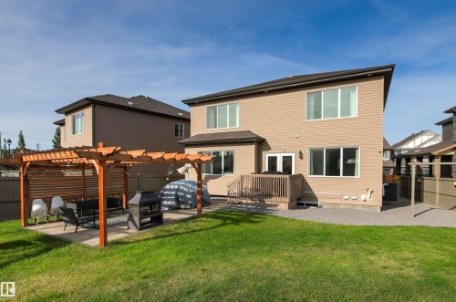 915 177 Street Sw, Edmonton, AB 