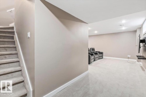 661 Bevington Place Nw, Edmonton, AB 