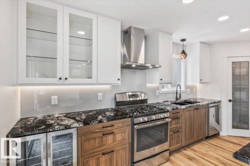 661 Bevington Place Nw, Edmonton, AB 