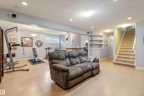 #10 841 156 St Nw, Edmonton, AB 