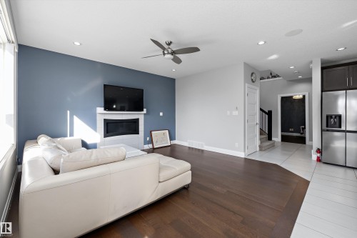17355 11 Avenue Sw, Edmonton, AB 