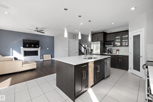 17355 11 Avenue Sw, Edmonton, AB 