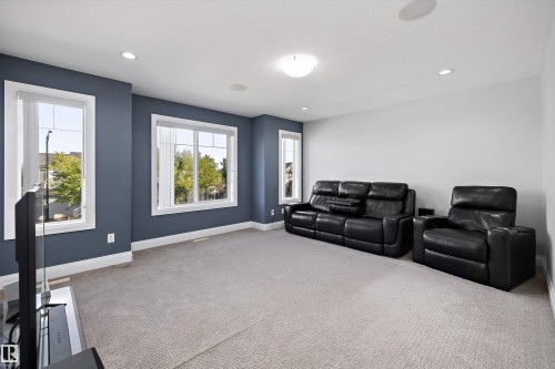 17355 11 Avenue Sw, Edmonton, AB 