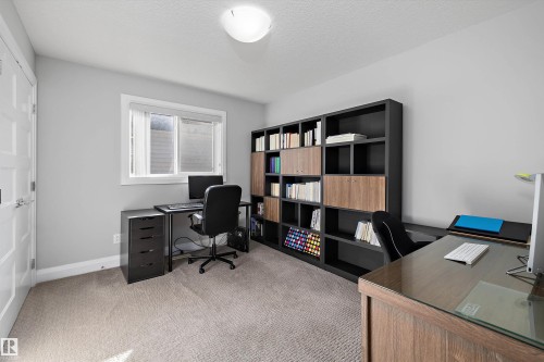 17355 11 Avenue Sw, Edmonton, AB 