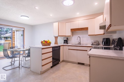 241 Oeming Road Nw, Edmonton, AB 