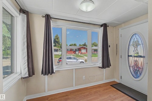 4233 116 Avenue Nw, Edmonton, AB 