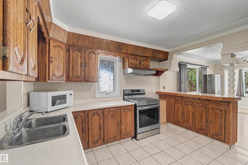 4233 116 Avenue Nw, Edmonton, AB 
