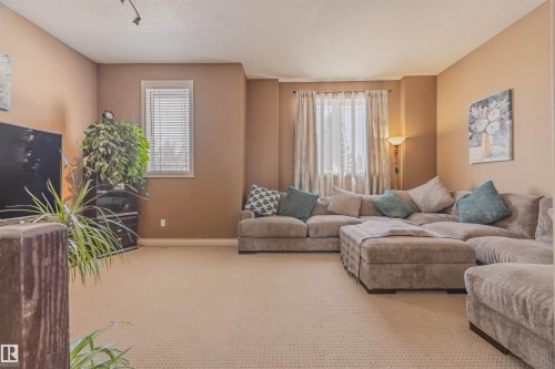 57 Homestead Crescent Nw, Edmonton, AB 