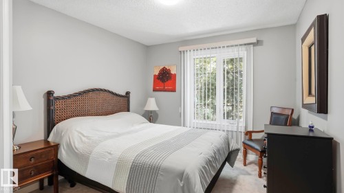 11249 12 Avenue Nw, Edmonton, AB 