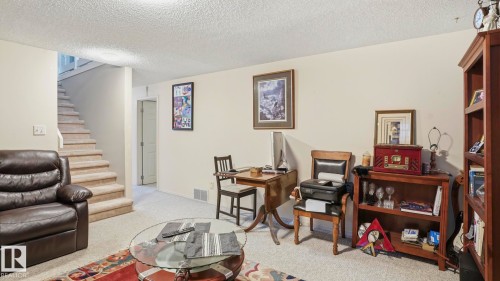 11249 12 Avenue Nw, Edmonton, AB 