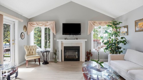 11249 12 Avenue Nw, Edmonton, AB 