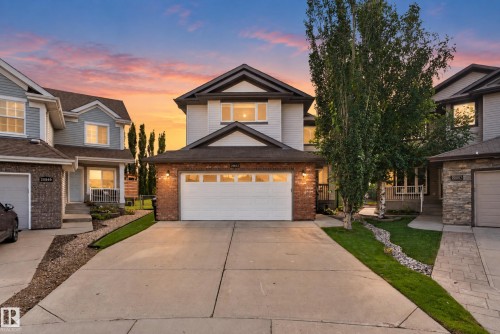 20853 92A Avenue Nw, Edmonton, AB 