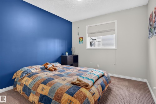 20853 92A Avenue Nw, Edmonton, AB 