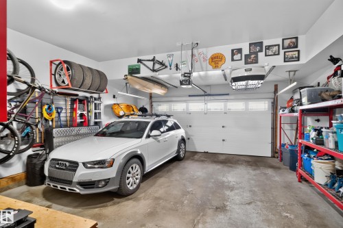 20853 92A Avenue Nw, Edmonton, AB 
