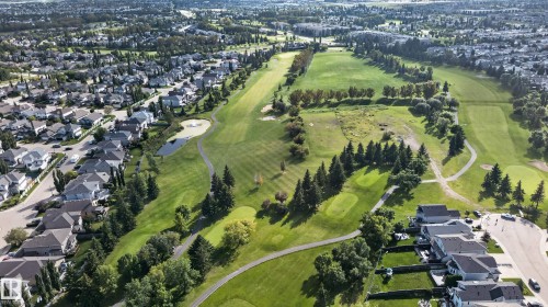 20853 92A Avenue Nw, Edmonton, AB 