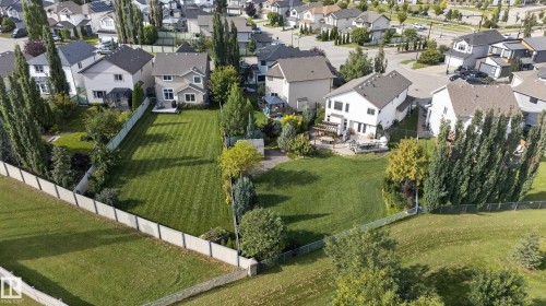 20853 92A Avenue Nw, Edmonton, AB 