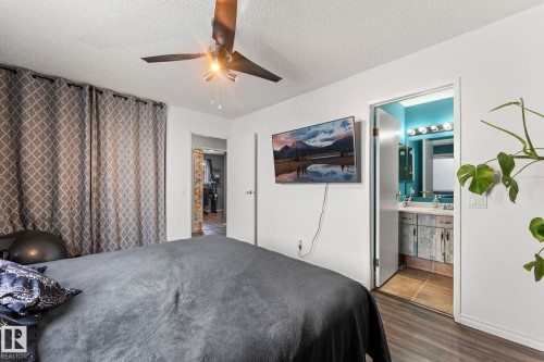 17607 91 Street Nw, Edmonton, AB 