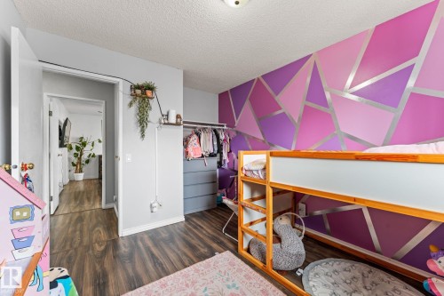 17607 91 Street Nw, Edmonton, AB 