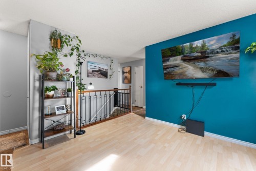 17607 91 Street Nw, Edmonton, AB 