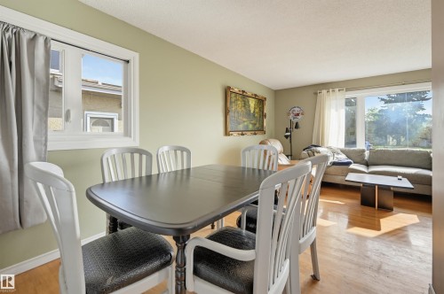 9112 167 Street Nw, Edmonton, AB 
