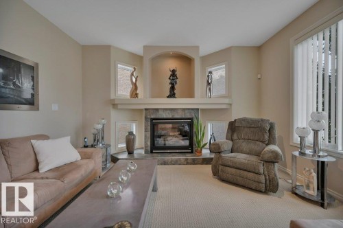 739 Haliburton Crescent Nw, Edmonton, AB 