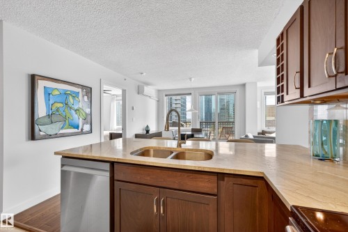 #1701 10180 104 St Nw, Edmonton, AB 