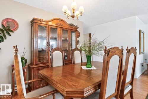 11464 152A Avenue Nw, Edmonton, AB 