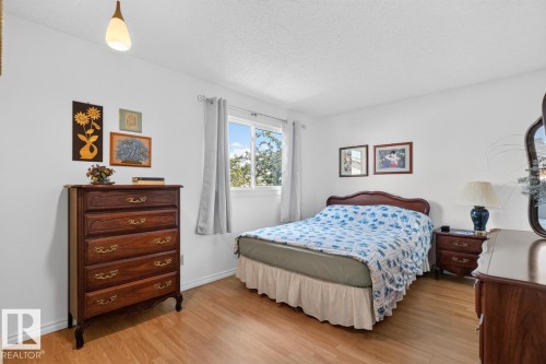 11464 152A Avenue Nw, Edmonton, AB 