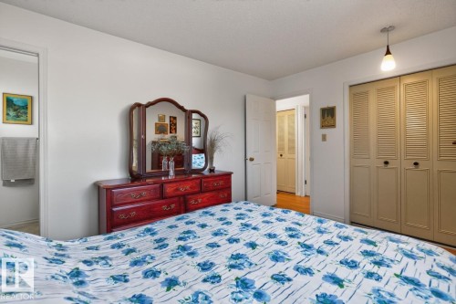 11464 152A Avenue Nw, Edmonton, AB 