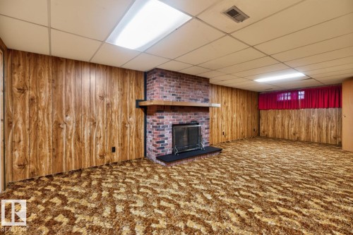 11464 152A Avenue Nw, Edmonton, AB 