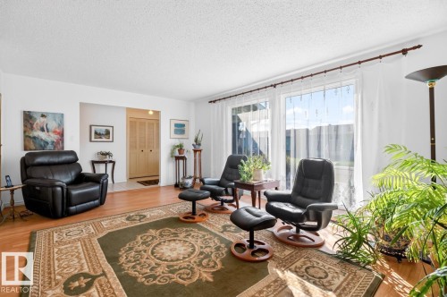11464 152A Avenue Nw, Edmonton, AB 