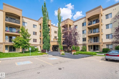 #301 400 PALISADES WY  Sherwood Park, AB T8H 0H4