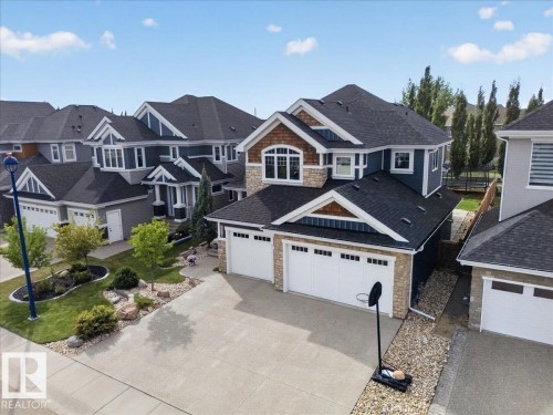 2032 90 Street Sw, Edmonton, AB 