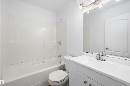 10011 105 Street, Morinville, AB 