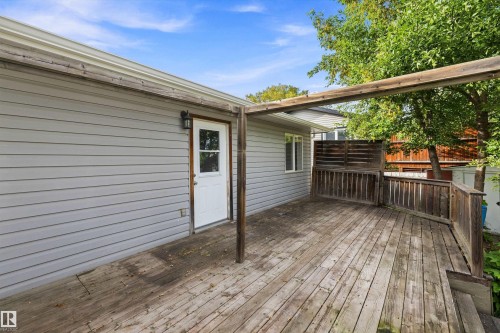 10011 105 Street, Morinville, AB 