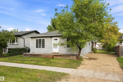 10011 105 Street, Morinville, AB 
