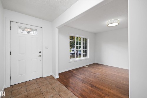10011 105 Street, Morinville, AB 
