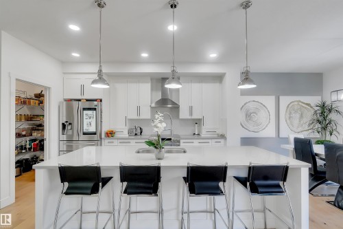 1399 Watt Drive Sw, Edmonton, AB - Indoor Photo Showing Kitchen With Double Sink With Upgraded Kitchen