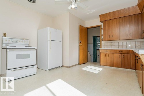 10509 77 Street Nw, Edmonton, AB 