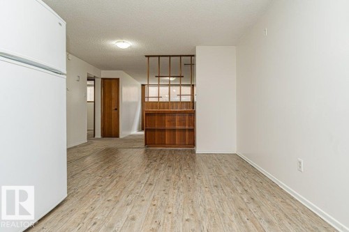 10509 77 Street Nw, Edmonton, AB 