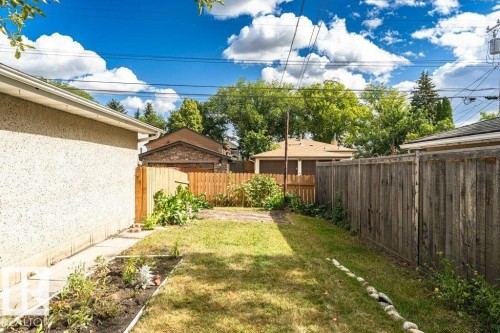 10509 77 Street Nw, Edmonton, AB 
