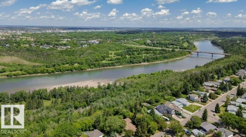 10509 77 Street Nw, Edmonton, AB 