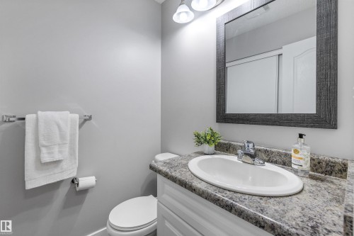 #44 10205 158 Av Nw, Edmonton, AB 