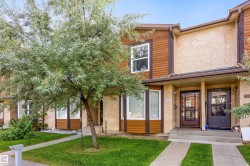 #44 10205 158 AV NW Edmonton, AB T5X 5E5