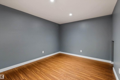 #44 10205 158 Av Nw, Edmonton, AB 