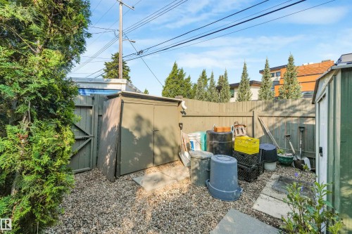 4708 Malmo Road Nw, Edmonton, AB - Outdoor