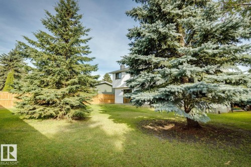 11129 34A Avenue Nw, Edmonton, AB 